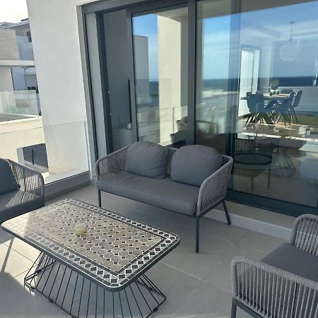 Modern Duplex In Alcaidesa Links II Apartman Kültér fotó